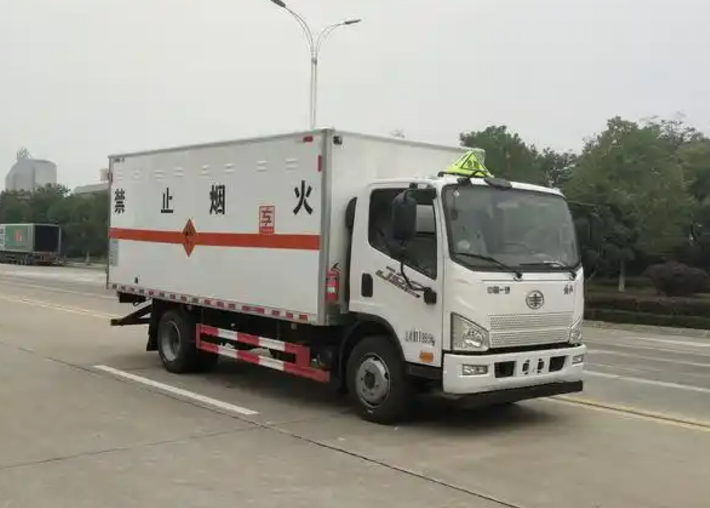四会爆破器材运输车可以上高速吗？